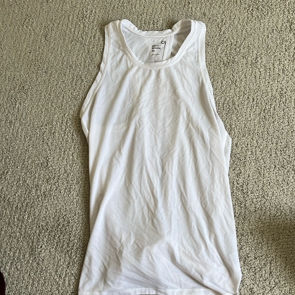 Gap Breathe Fit exercise tank athletic wear